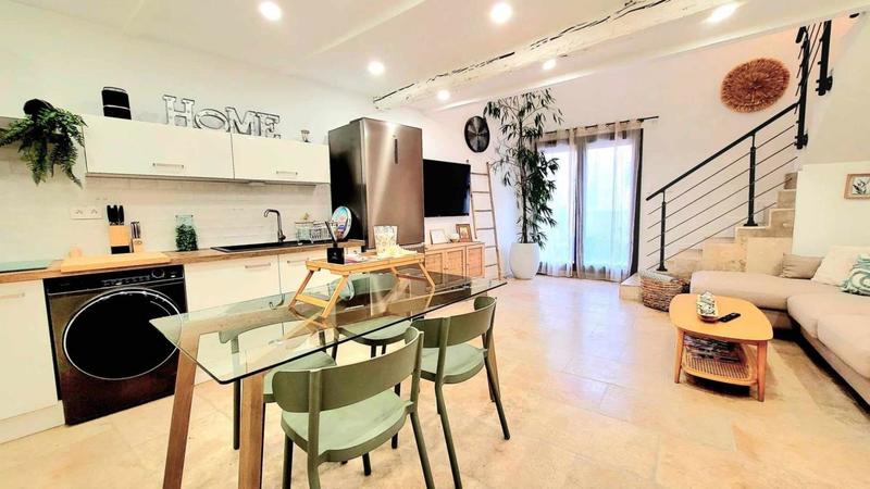 Maison - 196 m² - 6 pièces