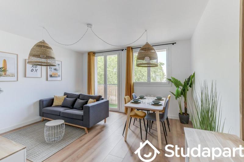 Chambre - 10 m² - 1 pièce