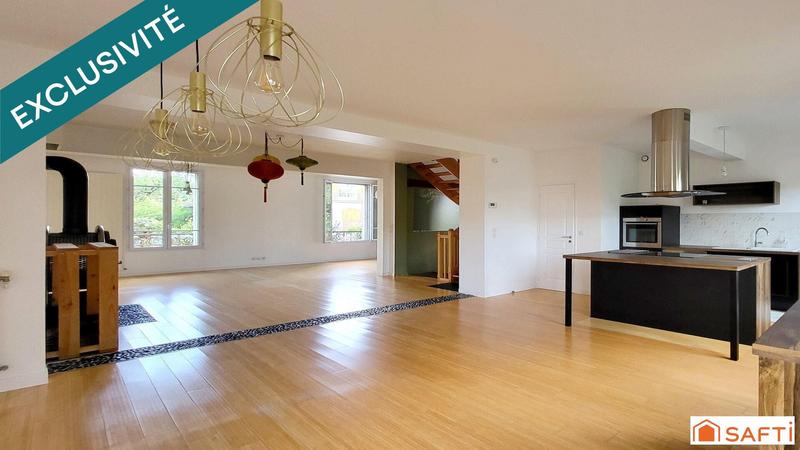 Maison - 163 m² - 6 pièces