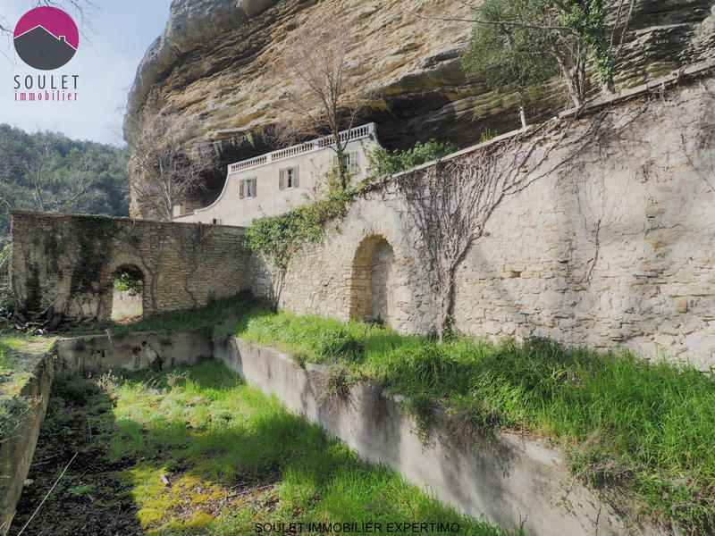 Maison - 300 m² - 10 pièces