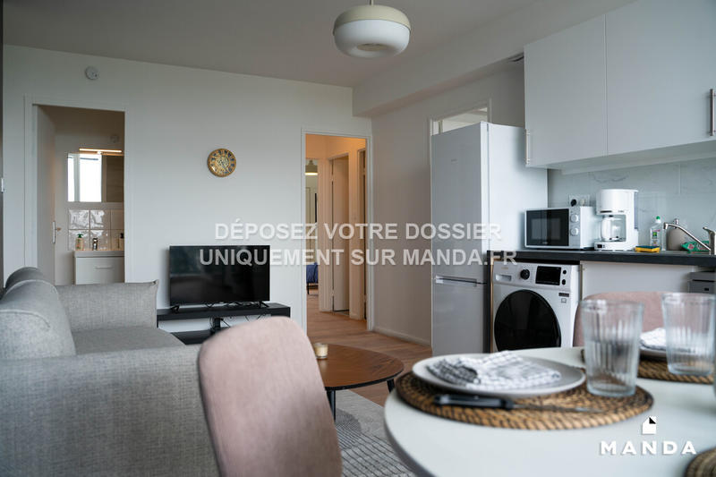 Chambre - 10 m² - 5 pièces