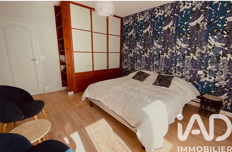 Appartement - 100 m² - 5 pièces