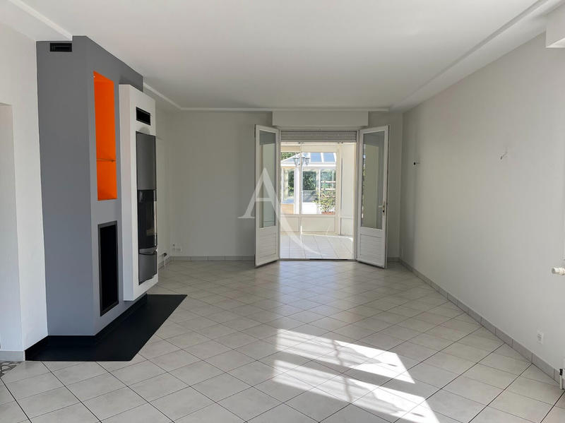 Maison - 133 m² - 8 pièces