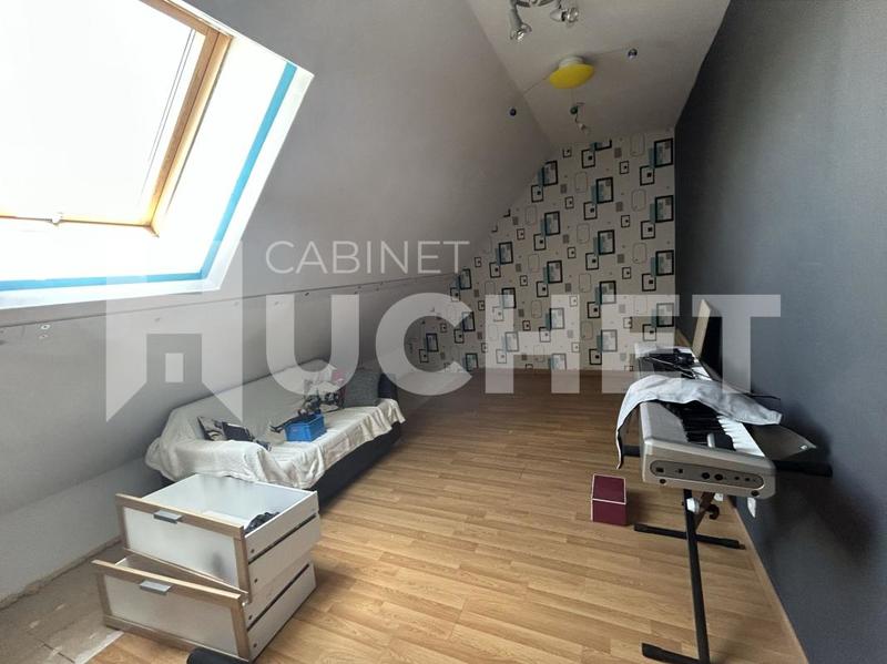 Maison - 101 m² - 5 pièces