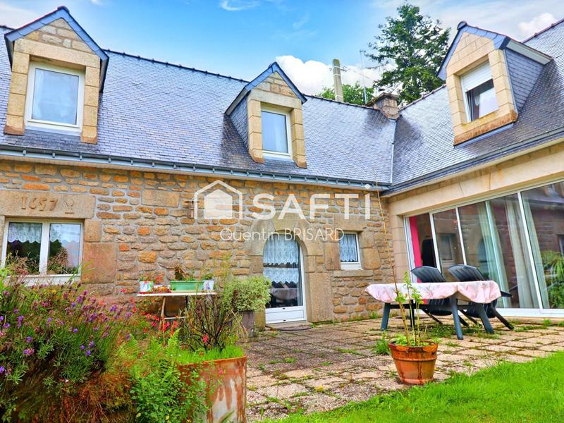 Maison - 160 m² - 8 pièces