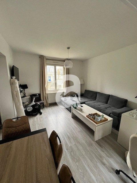 Maison - 66 m² - 5 pièces