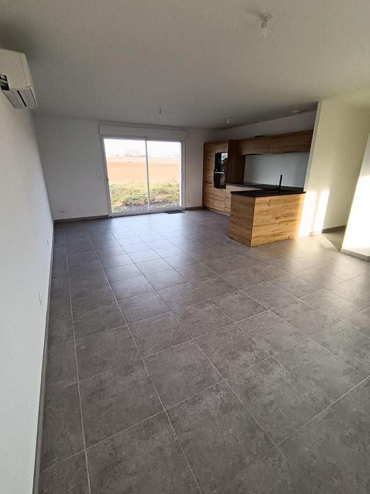 Maison traditionnelle - 83 m² - 4 pièces