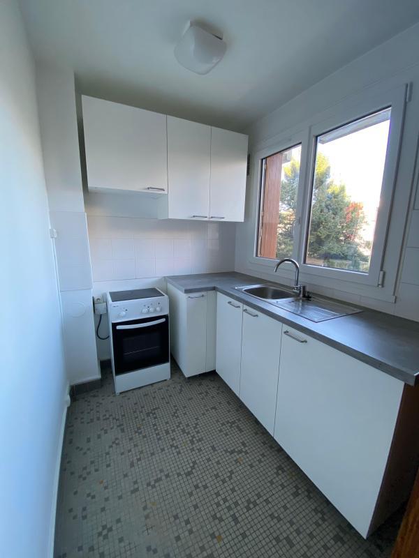 Studio - 28 m² - 1 pièce