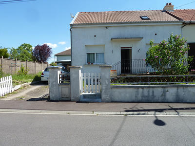 Maison - 74 m² - 4 pièces