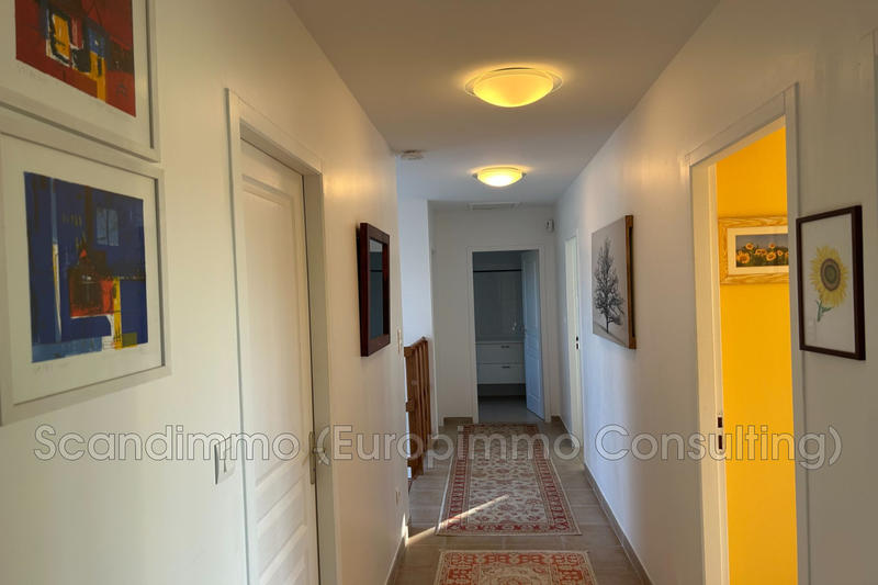 Maison - 190 m² - 5 pièces