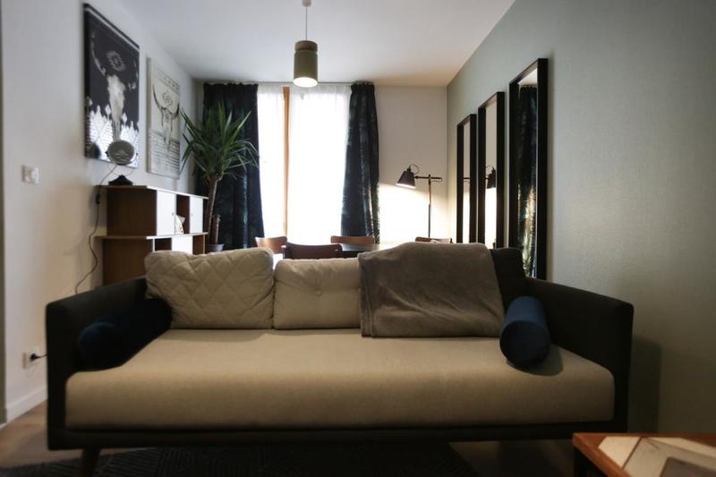 Appartement - 98 m² - 6 pièces