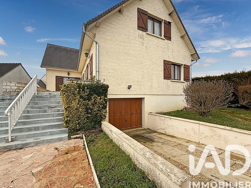 Maison - 178 m² - 8 pièces