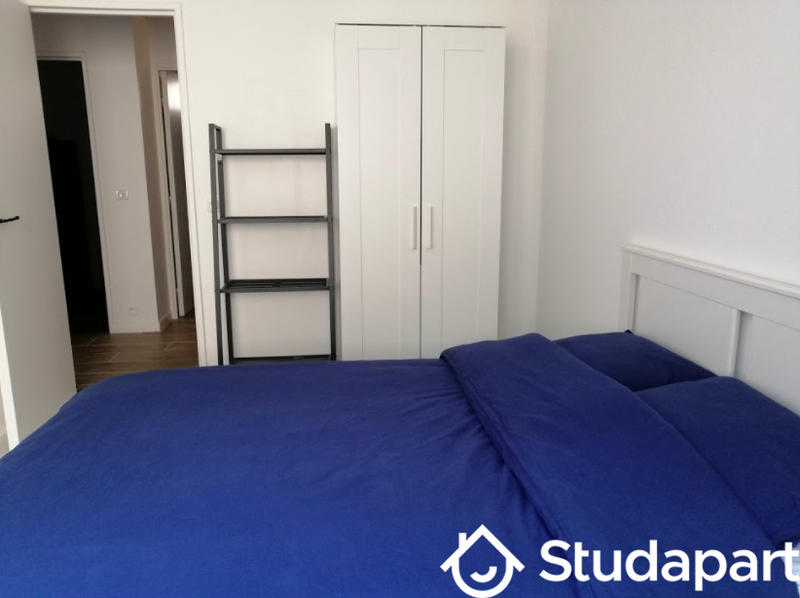 Chambre - 9 m² - 1 pièce