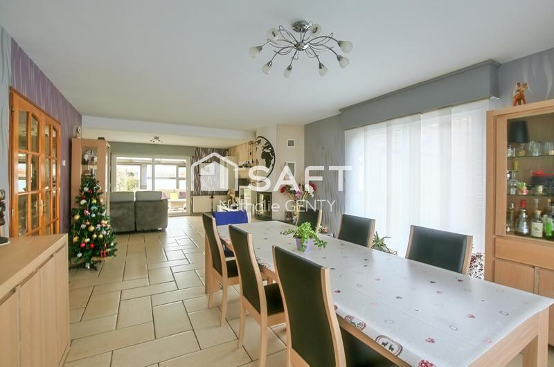 Maison - 195 m² - 9 pièces