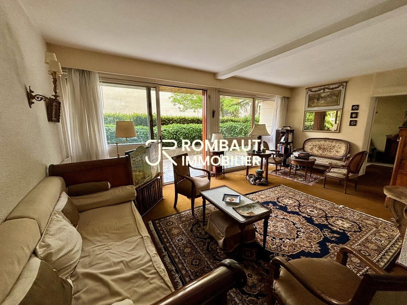 Appartement - 129 m² - 7 pièces