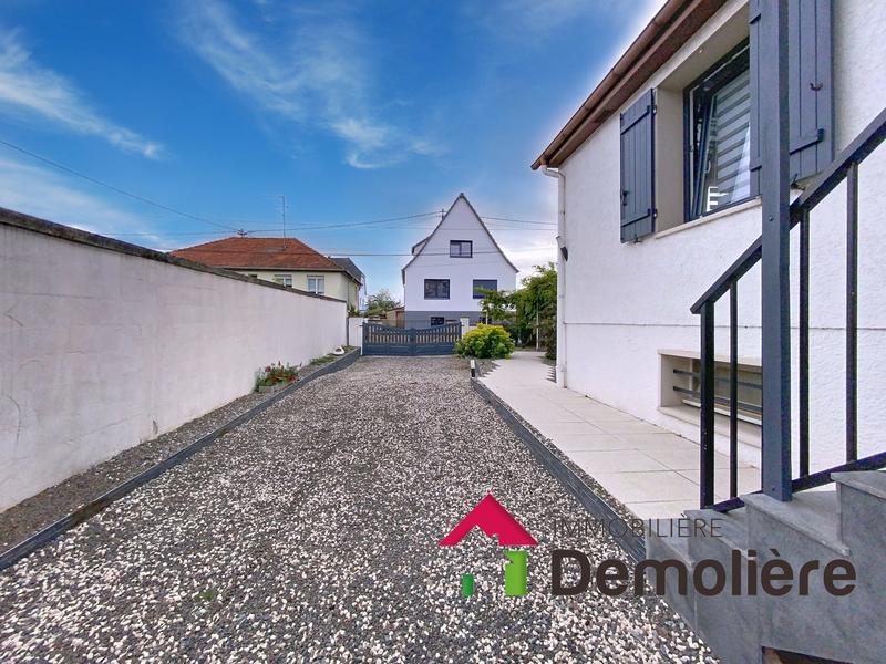 Maison - 109 m² - 5 pièces