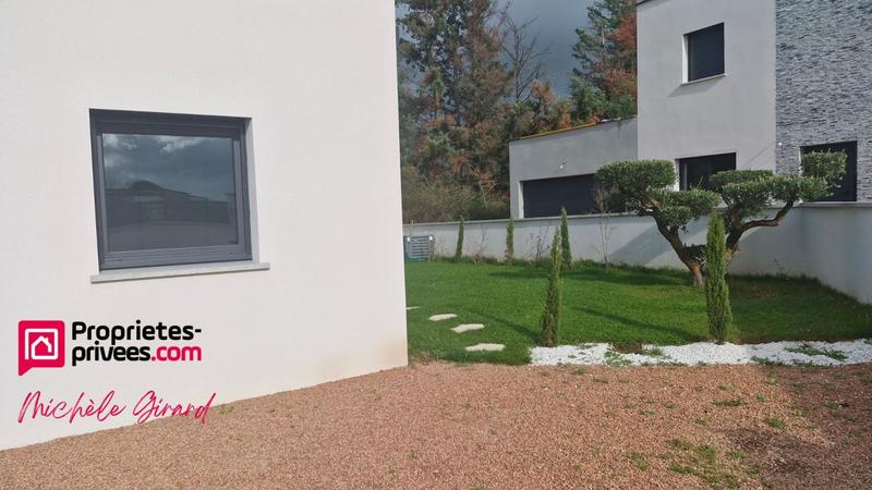 Villa - 120 m² - 4 pièces