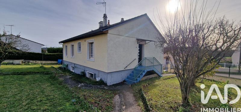 Maison - 92 m² - 5 pièces