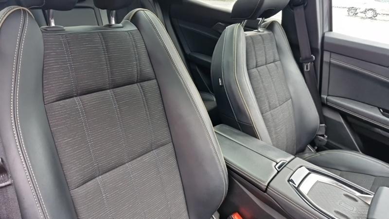 Renault Austral E-Tech Hybrid 200 Iconic