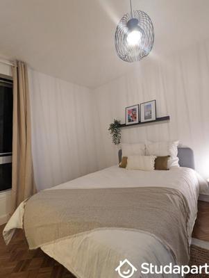 Chambre - 12 m² - 1 pièce