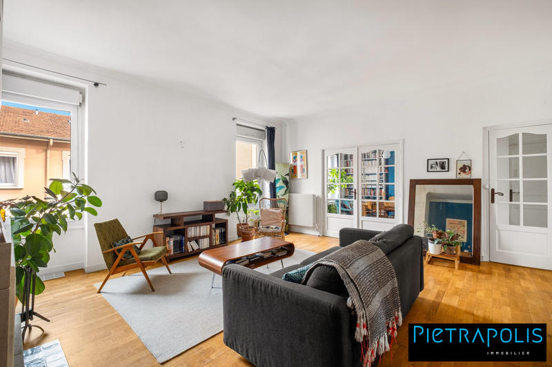 Appartement - 131 m² - 4 pièces