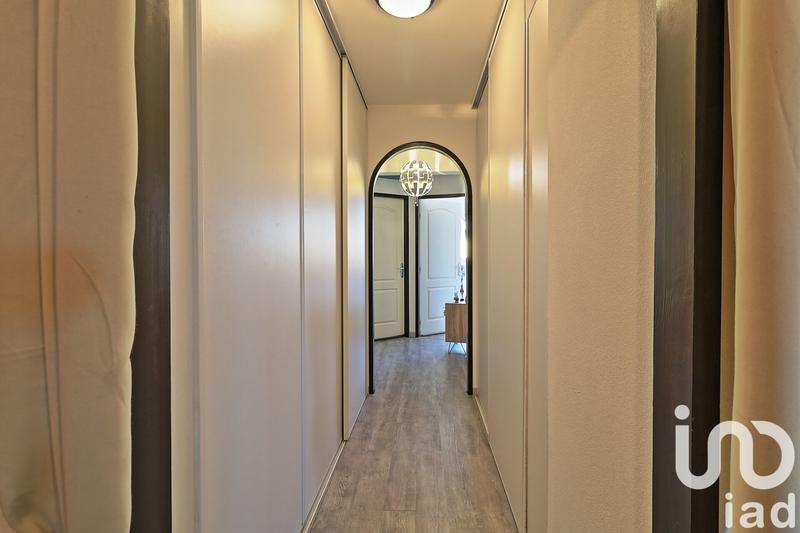 Appartement - 97 m² - 4 pièces