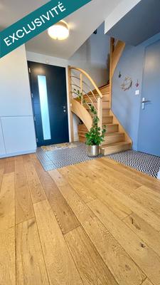 Maison - 140 m² - 6 pièces