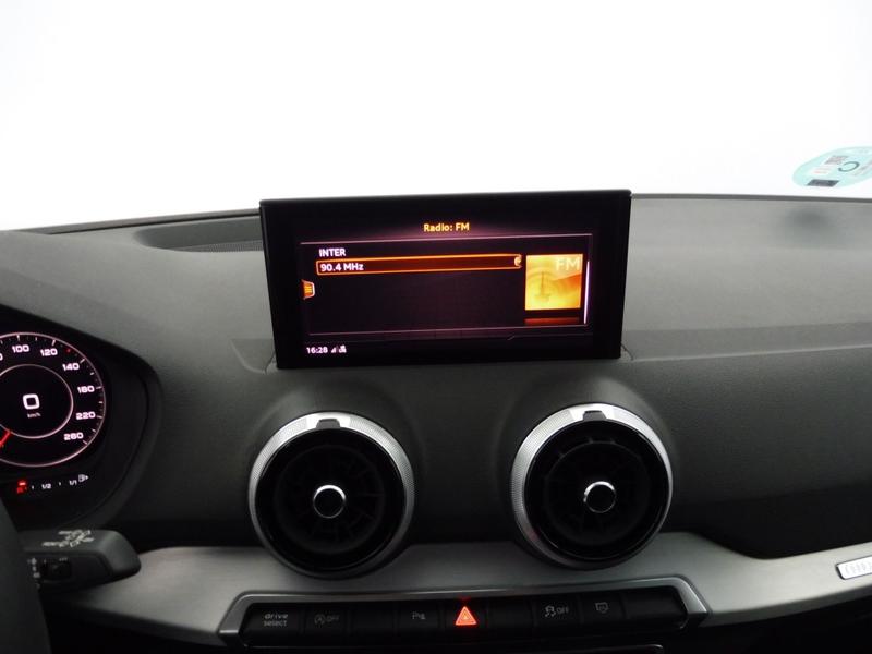 Audi Q2 30 Tdi 116 Bvm6 s line Keyless Entry Cle Confort / Hayon Electrique Camera Recul Financement Credit ou Loa Possible