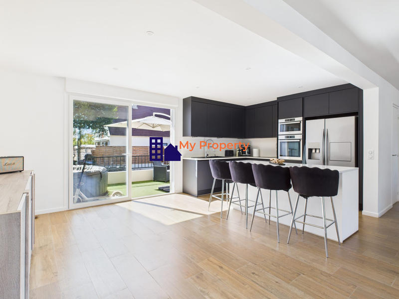 Maison - 125 m² - 7 pièces