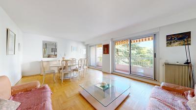 Appartement - 89 m² - 3 pièces