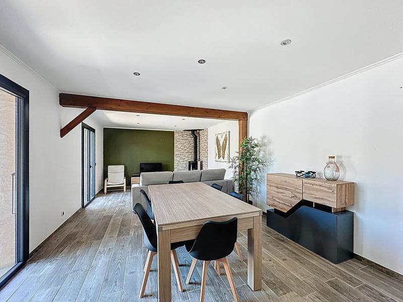 Maison - 115 m² - 5 pièces