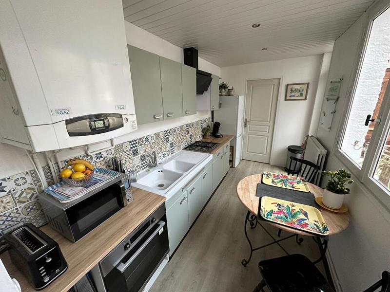 Maison - 92 m² - 5 pièces