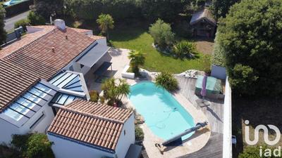 Maison - 151 m² - 5 pièces