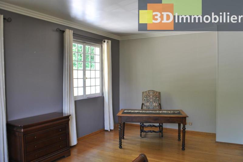 Maison - 370 m² - 16 pièces