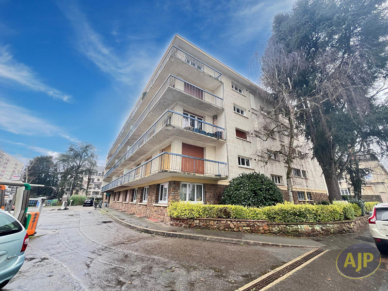 Appartement - 109 m² - 5 pièces