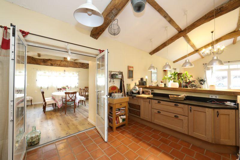 Villa - 227 m² - 6 pièces