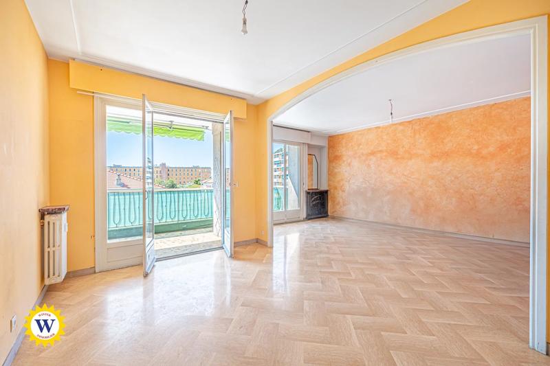 Appartement - 83 m² - 4 pièces