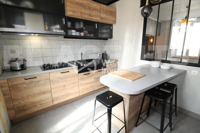 Maison - 130 m² - 7 pièces