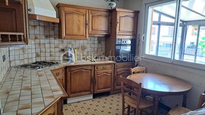 Maison de ville - 90 m² - 6 pièces