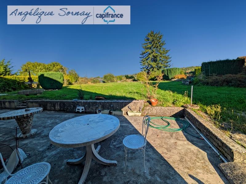 Maison de village - 242 m² - 6 pièces