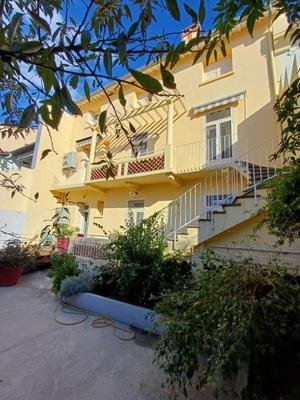 Immeuble - 280 m² - 11 pièces