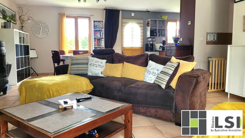 Maison - 122 m² - 6 pièces