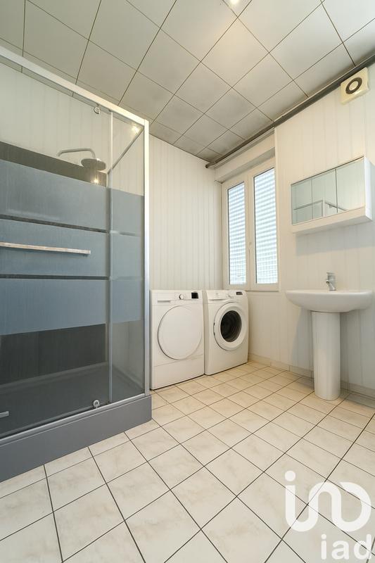 Maison - 101 m² - 5 pièces