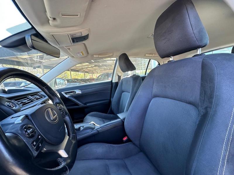 Lexus Ct 200h (3) Pack Business Auto