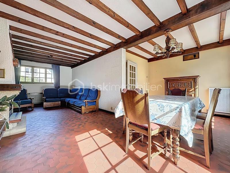 Maison - 99 m² - 4 pièces