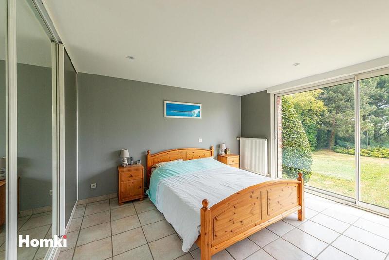 Maison d'architecte - 214 m² - 7 pièces