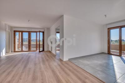 Appartement - 69 m² - 4 pièces