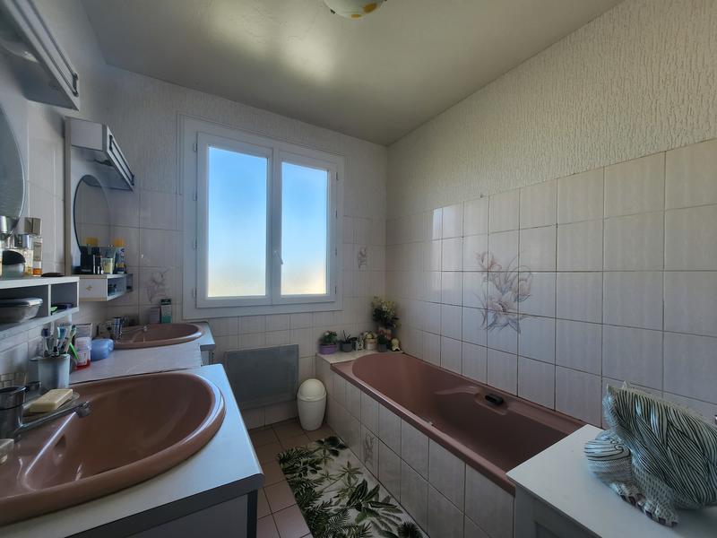 Maison - 115 m² - 7 pièces