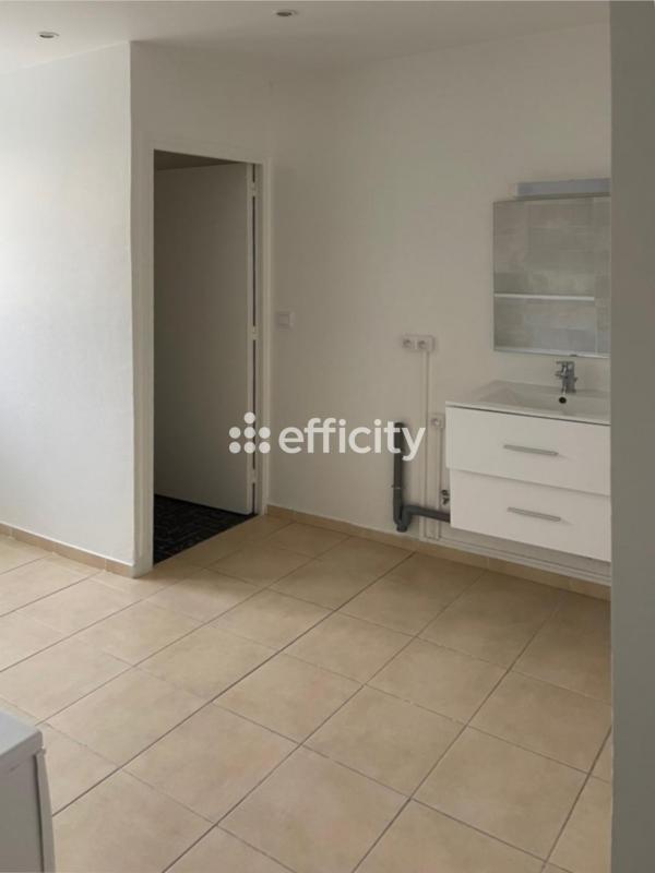 Maison - 65 m² - 4 pièces