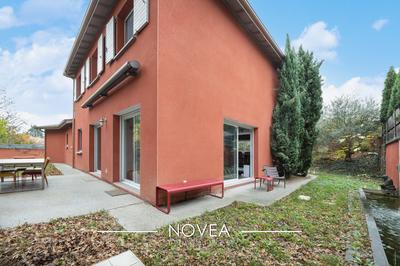 Maison - 159 m² - 7 pièces